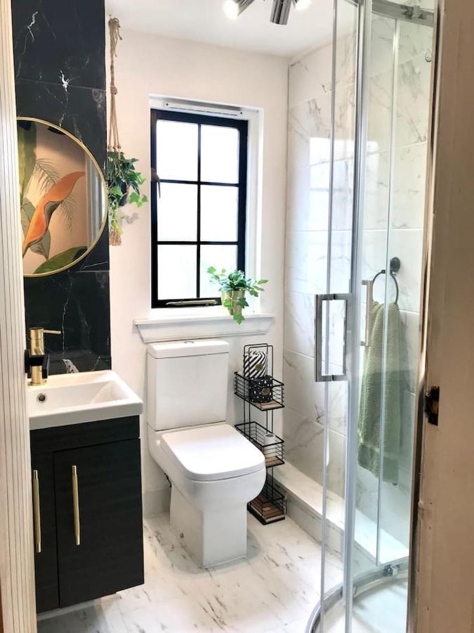 The Morningside Apartment Charming Stylish Apartment In The Centre Of Innerleithen Extérieur photo